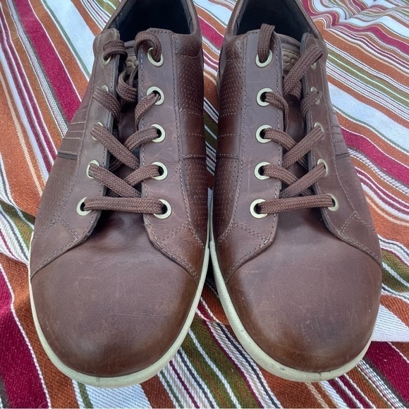 ECCO LEATHER SNEAKERS SIZE 44 - Picture 9 of 9